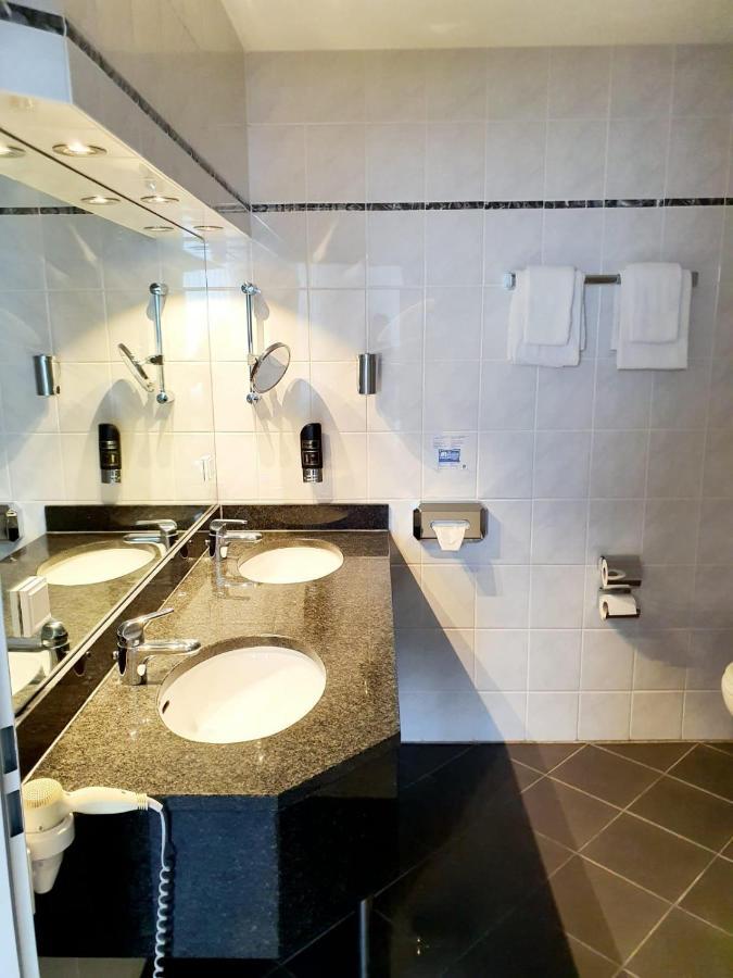 Europa Hotel Greifswald Buitenkant foto