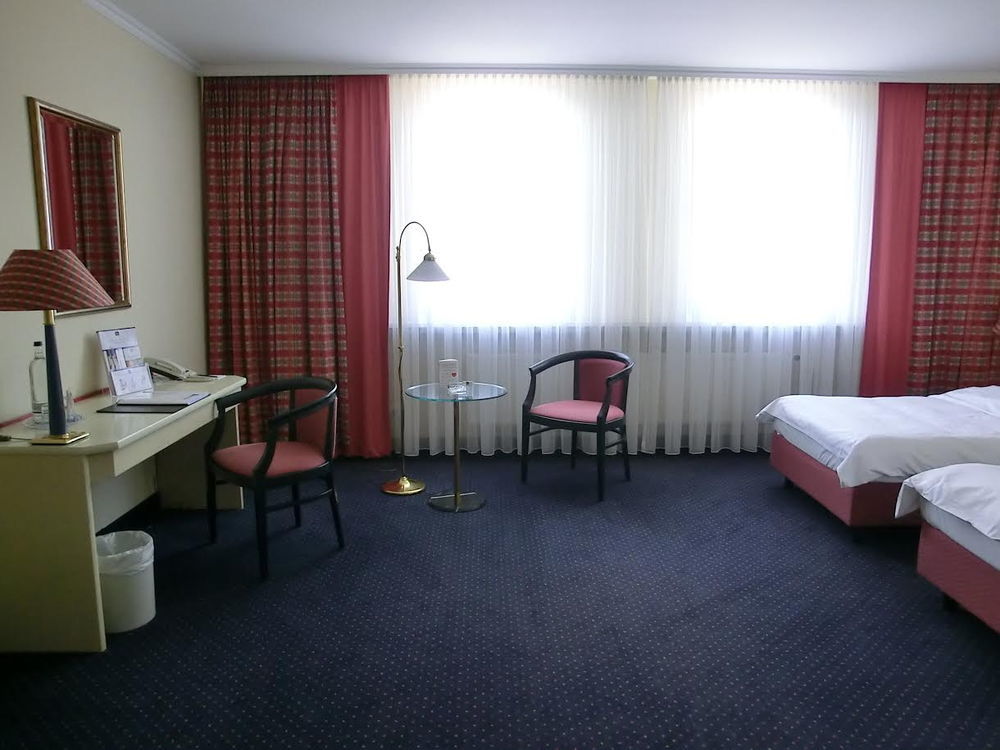 Europa Hotel Greifswald Buitenkant foto